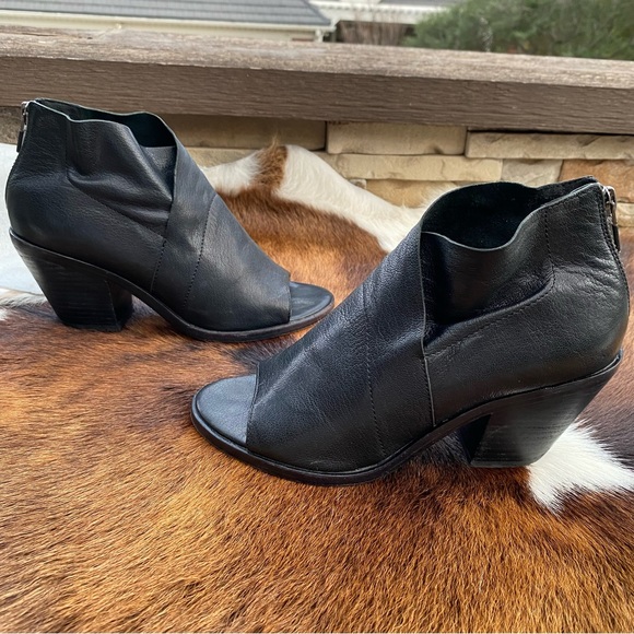 Eileen Fisher Leather Peep Toe Ankle Booties | Comfort Heel | Size 5 - Picture 3 of 7